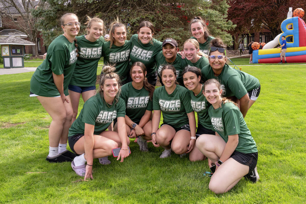 Were you seen at Russell Sage College's Carnival & Color Run on Friday, April 28, 2023? It was a fantastic way to wrap up the last week of classes and unwind before finals.