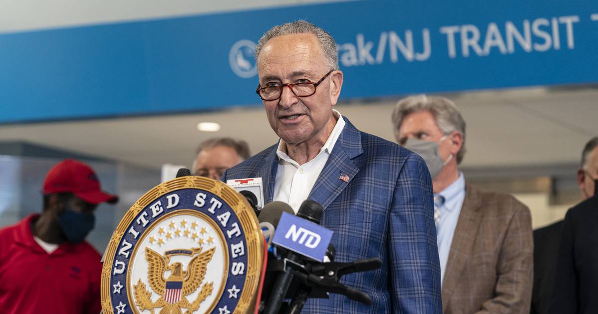 Feds agree to fund $7B for NYC Gateway tunnel/rail link: Schumer