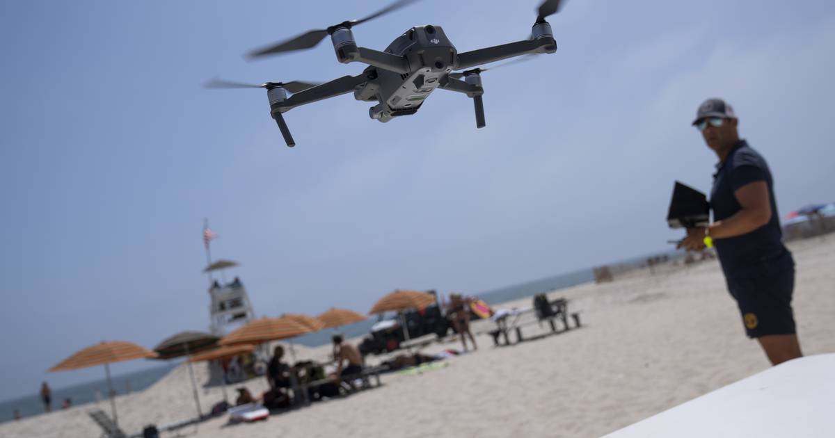 NY-area shark attacks spurs purchase of more surveillance drones