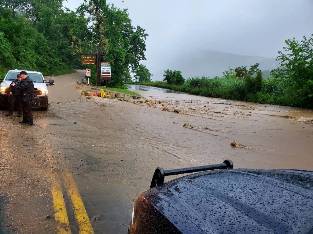 NY State Police are asking motorists to avoid the Palisades Interstate Parkway in response to severe flooding.