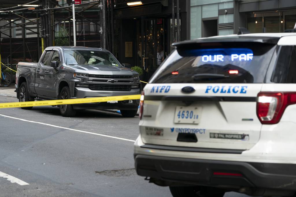 Scene of the fatal Wednesday road rage clash on E. 60th St. near Park Ave. on the Upper East Side.