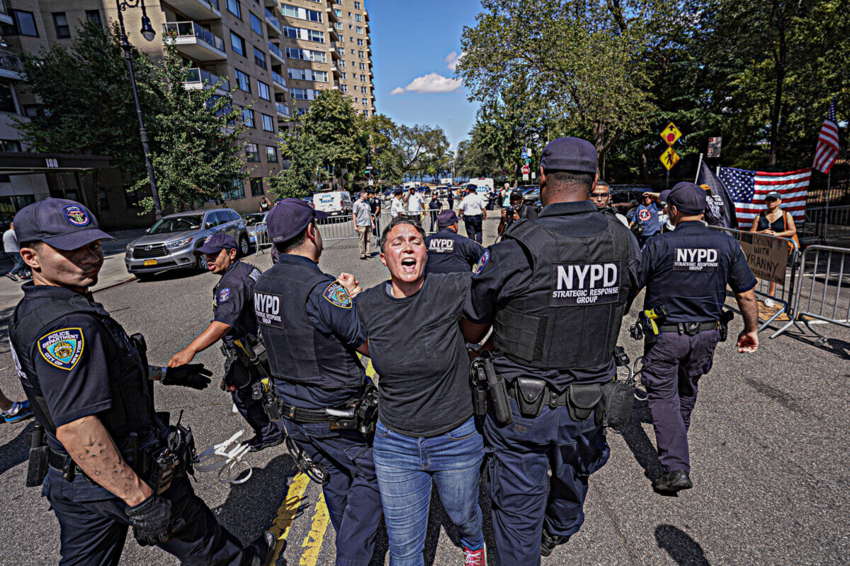 Gracie Mansion madness: Protesters clash over migrant crisis