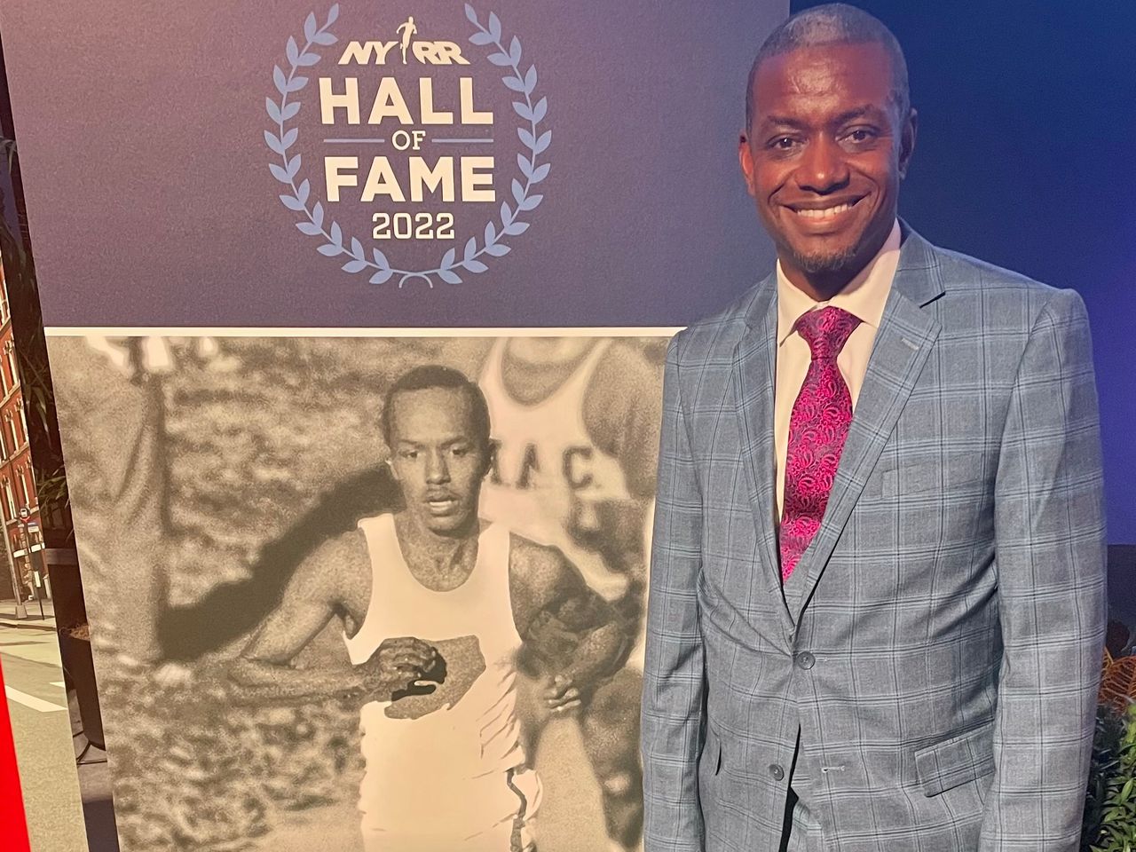 Art Hall goes in NYRR Hall of Fame