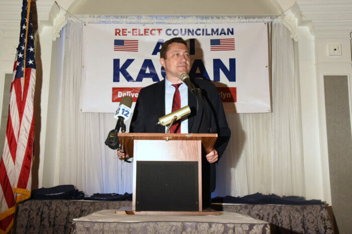 council member ari kagan