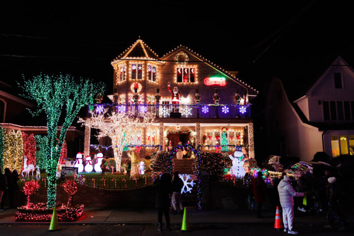 dyker heights christmas lights house