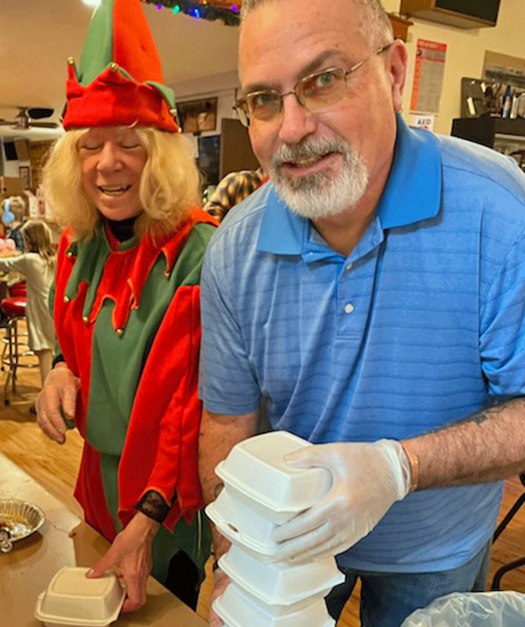 Massena Amvets serve 250 Christmas dinners