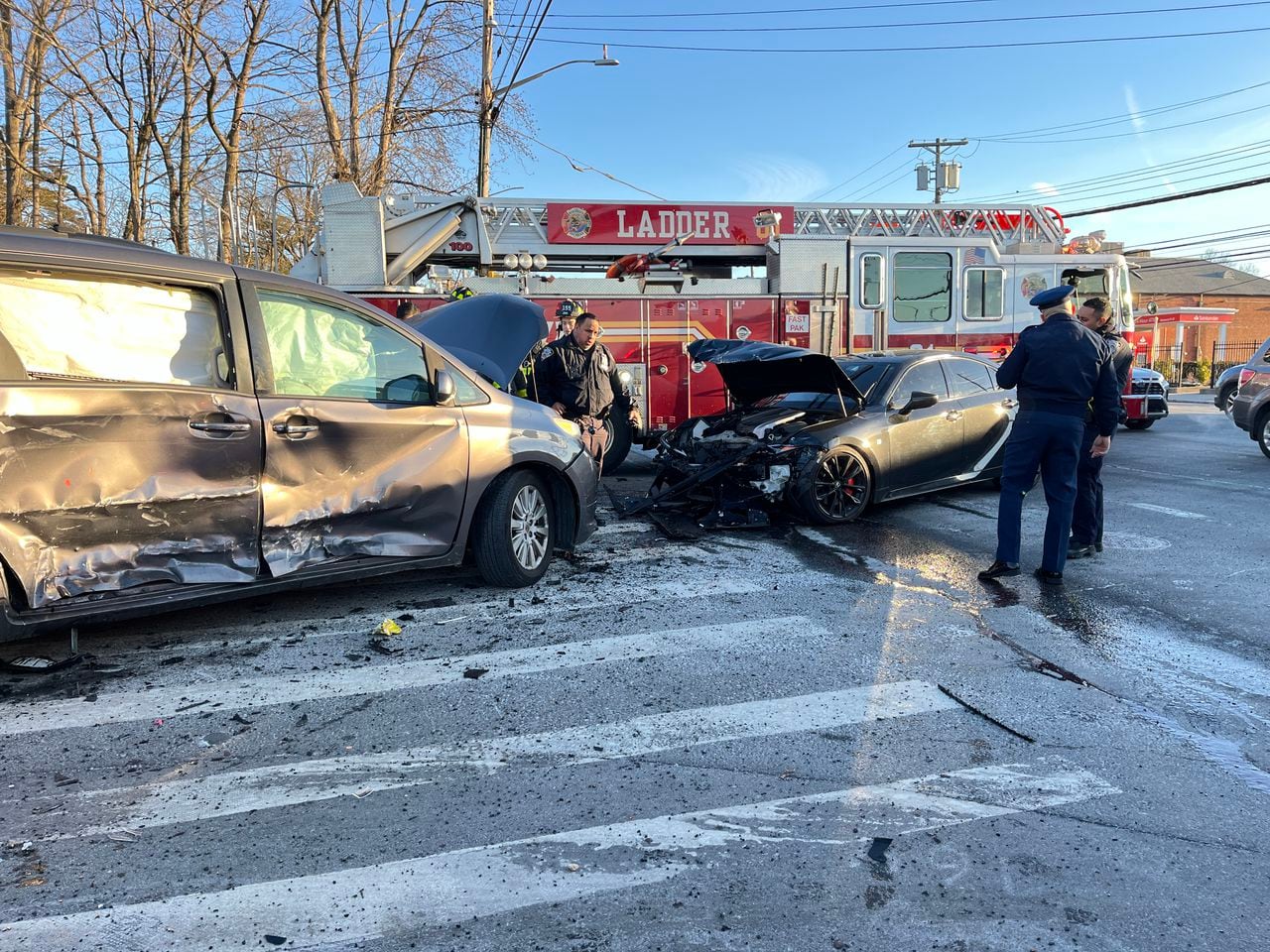 Crash on Hylan Boulevard in Grasmere