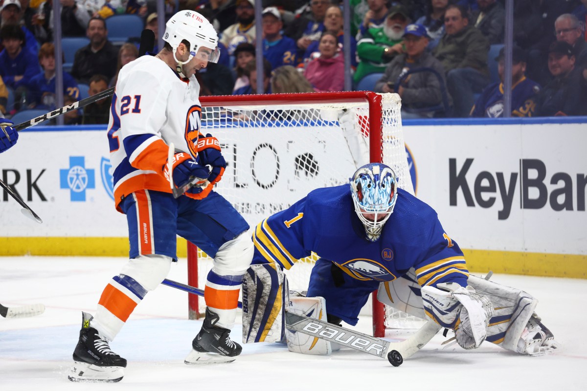 Islanders Sabres