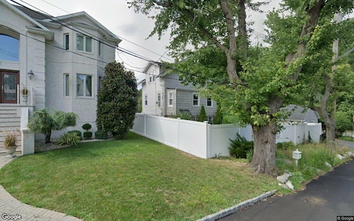 16 Boyle Place, Staten Island, NY