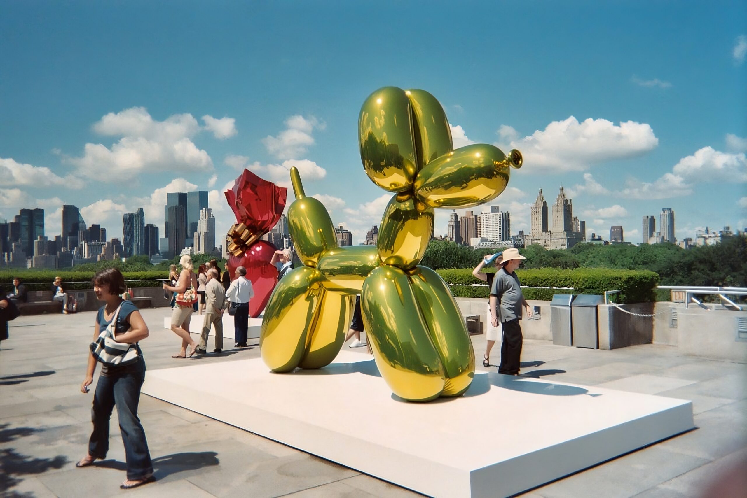 ‘It’s about feeling’: Jeff Koons makes profound statements through sculpture