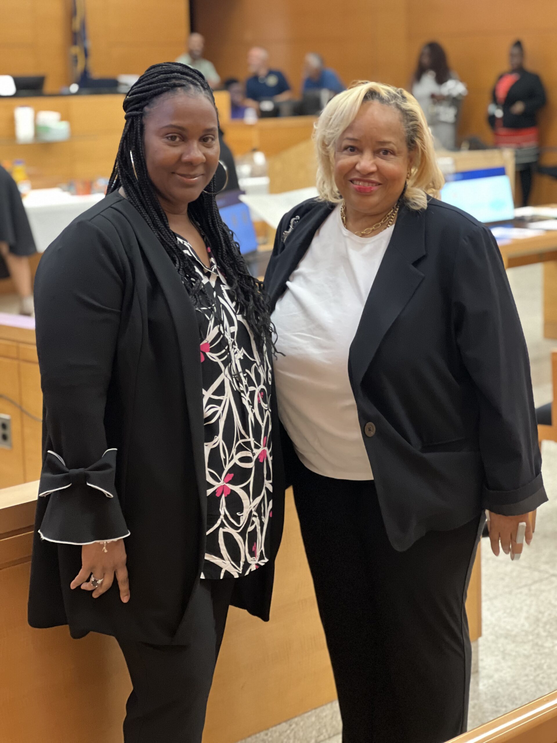 From left: Nicole B. Smith, court clerk specialist, alongside Hon. Deborah A. Dowling. Photo by Wayne Daren Schneiderman