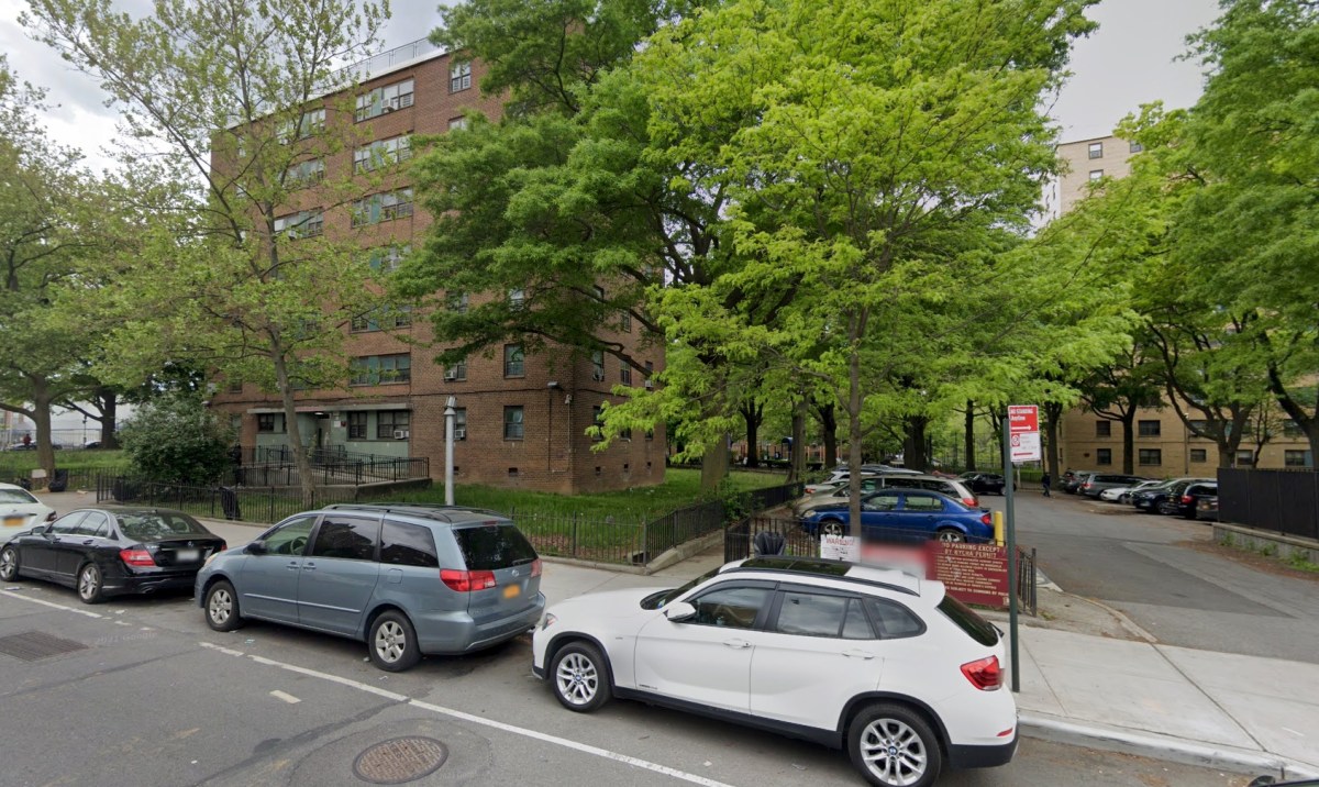 Sumner Houses in Brooklyn where man was shot