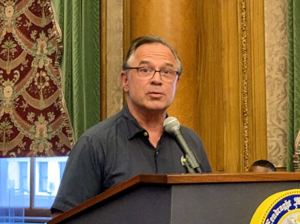 Adrian Benepe, president and CEO of the Brooklyn Botanic Garden, hailed recent changes to Continuum’s plan for its planned high-rise development a stone’s throw from the BBG. Eagle file photo by Mary Frost